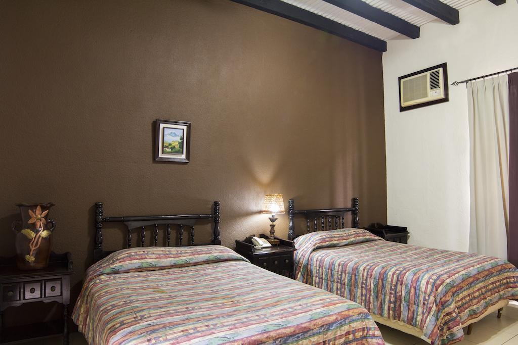 Hotel Posada De Don Jose Retalhuleu Værelse billede